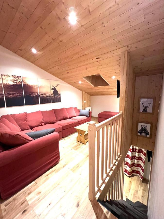 Les Logis De *